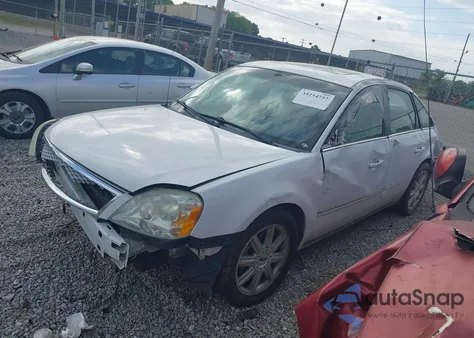 2005 Ford Five Hundred Limited z USA, uszkodzony, nr VIN 1FAFP25195G195202